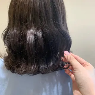 ミディアム カラー WILL DRESS JR高槻店所属・内山 由貴奈のヘアスタイル