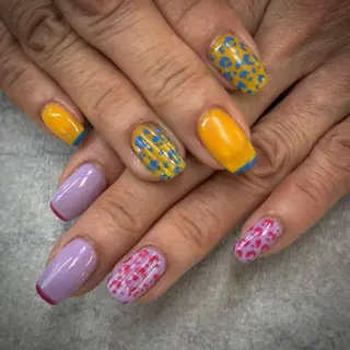 ネイル FASTNAIL PLUS 新宿店のネイルデザイン