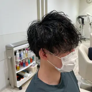 パーマ メンズ 小中 達喜の眉毛・アイブロウイメージ