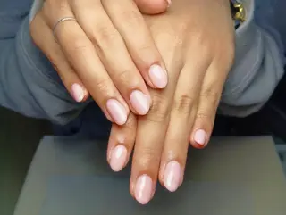 ネイル Nailsalon　CARRY所属・CARRY中目黒 KISHIのネイルデザイン