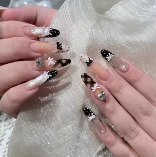 ネイル D-BEAUTY Nailsalonのネイルデザイン