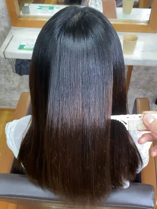 ロング YELLOW CORN 金沢文庫所属・【金沢文庫4分】髪質 改善/縮毛矯正アラタのヘアスタイル