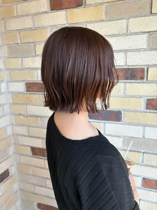ミディアム 伊藤 ほのかのヘアスタイル