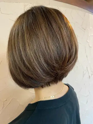 ショート カラー スローエイジング/ ダメージレス鈴木慎一のヘアスタイル