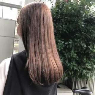 セミロング カラー 山崎 絵莉香のヘアスタイル