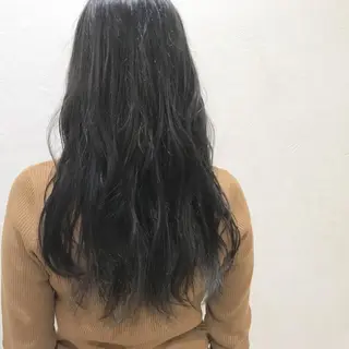 ロング カラー 樋渡 侑希のヘアスタイル