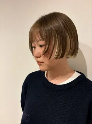 ショート カラー たにぐち ななはのヘアスタイル