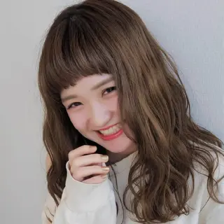 カラー ロング grow上野御徒町【グロウ】所属・ブリーチ・ハイトーン 特化🎉内山のヘアスタイル