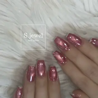 ネイル S♡JEWEL所属・S. JEWELのネイルデザイン