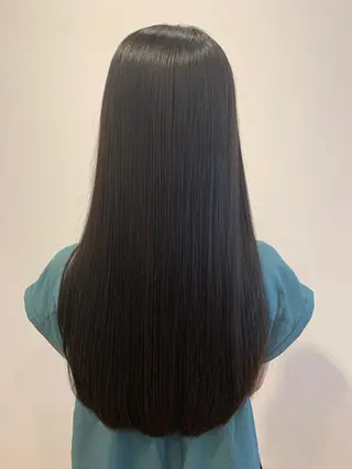 ロング 多田 彩香のヘアスタイル