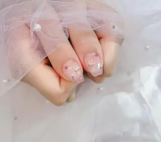 ネイル 𝑅𝐴𝑁𝑂𝑁 𝐴𝑌𝐴𝐾𝐴のネイルデザイン