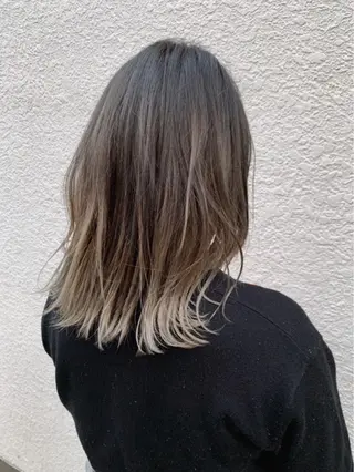 ミディアム カラー WILL DRESS JR高槻店所属・内山 由貴奈のヘアスタイル