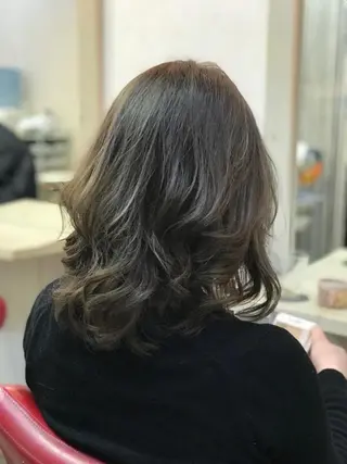 カラー 渋谷宮益坂 omoのヘアスタイル