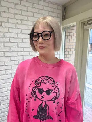 ショート カラー 阿部 ことみのヘアスタイル