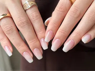 ネイル Etel atelier。のネイルデザイン