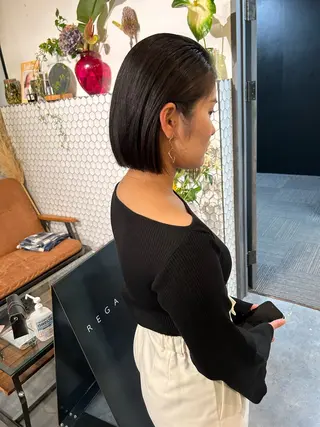 ミディアム 西岡 紗代のヘアスタイル