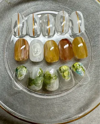 ネイル kiii.__ ✴︎*のネイルデザイン