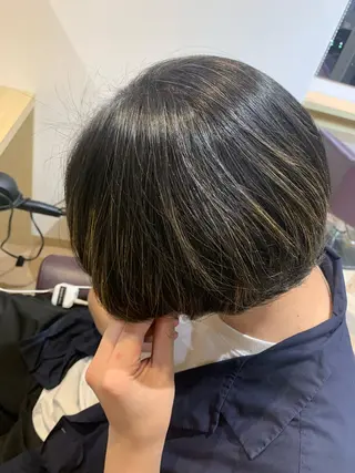 ショート ゆい/パーマ/レイヤ ー/似合わせカラーのヘアスタイル