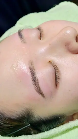 hanaCoco+plus所属・hanacoco ＋plusのマツエク・マツパデザイン