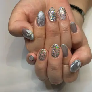 ネイル 糀屋 彩奈のネイルデザイン