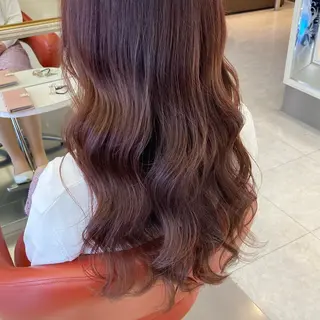 ロング カラー 小森 衣純のヘアスタイル
