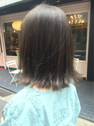 ミディアム カラー クオーレ hairのヘアスタイル