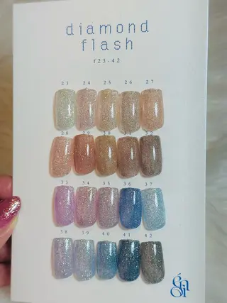 ネイル m_nail所属・O Mayaのネイルデザイン