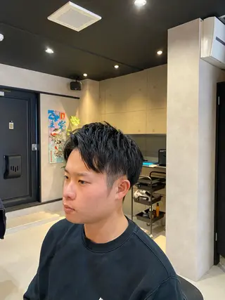 ショート メンズ 居原 凜太郎のヘアスタイル