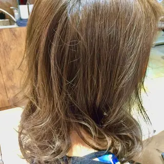 セミロング マンツーマン施術 ISSHKIのヘアスタイル