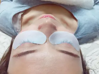 マツエク・マツパ emire ビューティーサロンのマツエク・マツパデザイン