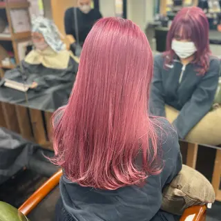 ロング カラー エミタス 三年坂(Emitas.)所属・岡村 莉穂のヘアスタイル
