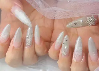 ネイル Queennail 北堀江megumiのネイルデザイン