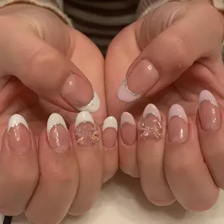 ネイル coconailミユ 🎀のネイルデザイン