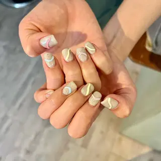 ネイル 新井 風花のネイルデザイン