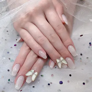 ネイル 🦋ネイルサロン ブラン🌈ゆりのネイルデザイン