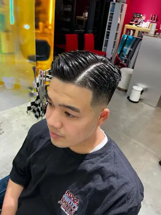 ショート メンズ &CREW スタッフのヘアスタイル