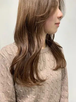 ロング Rina🪄 韓国風レイヤーcutのヘアスタイル