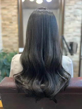 ロング カラー 多賀 順平のヘアスタイル