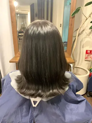 ミディアム カラー LUCIA所属・透明感カラー/ブリー チ無し/瀧田恭平のヘアスタイル