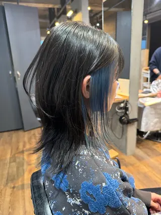 ミディアム カラー Eleanor spa&treatment 札幌店内にあるシェアサロン【WHITE】所属・シルクハイトーン / 髪質改善🦋MIKUのヘアスタイル