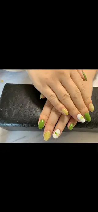 ネイル しょう えんきんのネイルデザイン