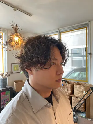 ショート カラー パーマ メンズ JERICHO HAIR所属・河野 由佳の眉毛・アイブロウイメージ