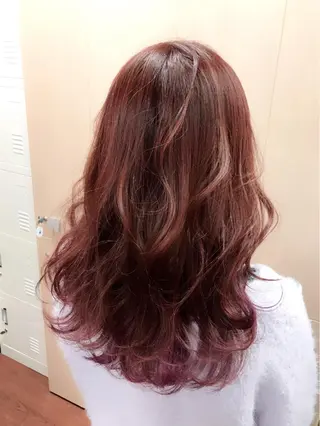 ロング カラー パーマ SHIN/レイヤー カット×クロスパーマのヘアスタイル