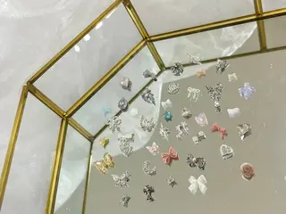 ネイル LAVISH ayukaのネイルデザイン