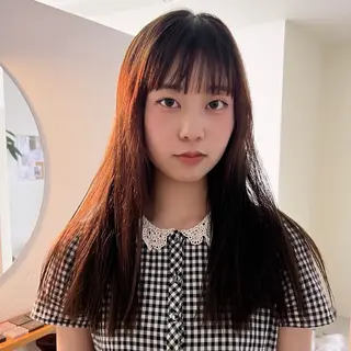 ロング 小島 詩織のヘアスタイル
