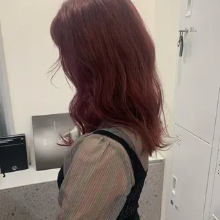 カラー MARU レイヤー/パーマのヘアスタイル