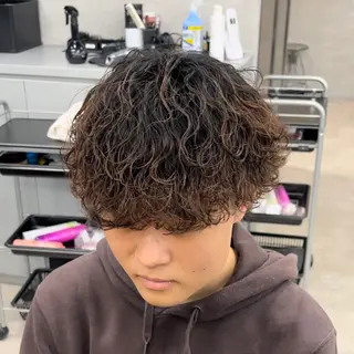 パーマ メンズ 🔥メンズカット＋ パーマの達人🔥のヘアスタイル