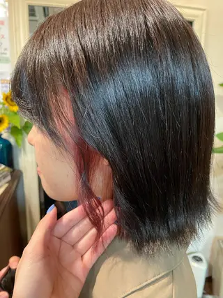 カラー Vyuha ビューハのヘアスタイル