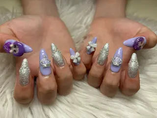 ネイル SOARE🤍 🤍のネイルデザイン