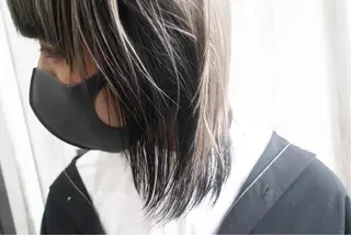 カラー ハイトーンカラー RYUのヘアスタイル